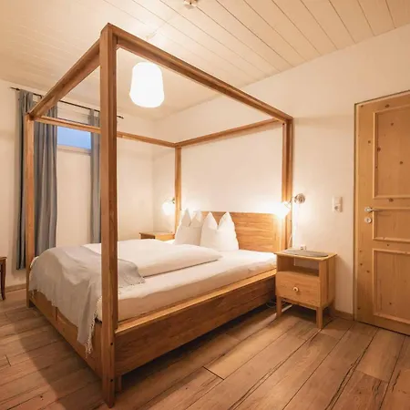 Alpen-apartment Neustift Нойштифт-им-Штубайталь